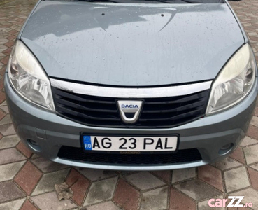 Dacia Sandero 1.6 MPI Laureate