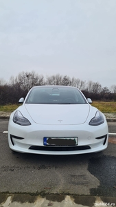 TESLA 3,AN 2022,DUAL MOTORS,LONG RANGE,512 CP,44.000 KM,Acceleration Boost,Impecabila,Merita Vazuta