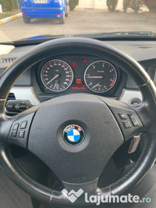 BMW 320d xdrive masina