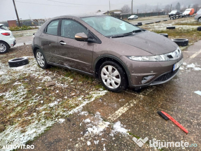 Honda civic 2010 euro5 14 benz