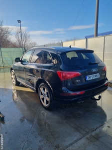 Vând Audi q5