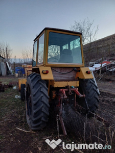 Vând buldoexcavator