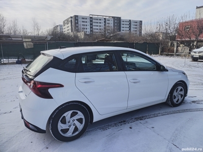 Vand Hyundai I20 ,model nou