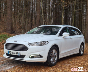 Ford Mondeo autoturism