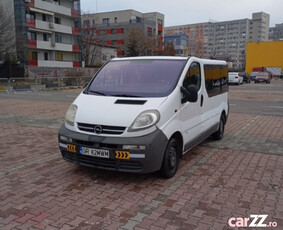 Opel Vivaro 9 locuri