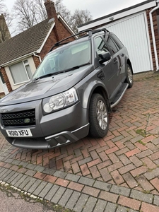 2010 Land Rover Freelander S 2 TD4E 2.2 diesel manuala UK Ramnicu Valcea