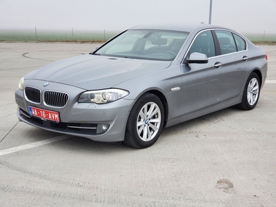 BMW 520D F10 8+1 automat euro 5 Mihailesti