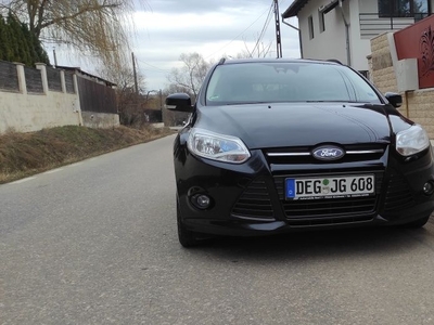 Ford FOCUS Champions League Edition 2013 euro 5. 1,6 GERMANIA Floresti