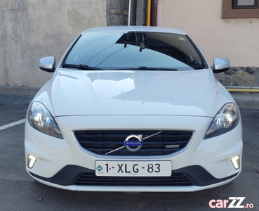 Volvo V40 2.0 190CP R-Design 2014 Led Navi Camera marsarier