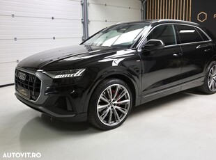 Audi Q8 55 TFSIe quattro tiptronic competition plus