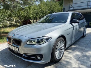 BMW Seria 5 525d Touring Aut. Luxury Line