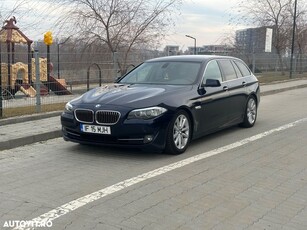 BMW Seria 5 530d Touring Aut.