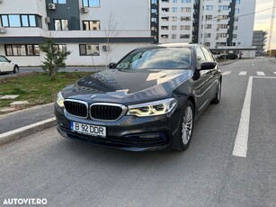 BMW Seria 5 530d xDrive AT