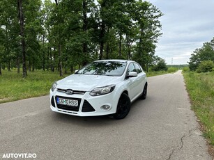 Ford Focus 1.6 TDCi DPF Titanium