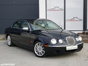 Jaguar S