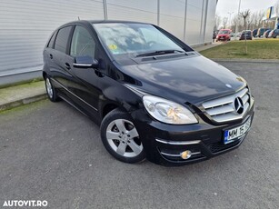 Mercedes-Benz B 180 CDI (BlueEFFICIENCY) 7G-DCT