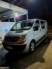 Renault Trafic 2.5 dCi 115 FAP Passenger Combi L2H1