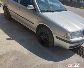 Skoda Octavia 1 benzina 1,6i, an 2001