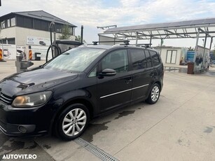 Volkswagen Touran 2.0 TDI DPF Highline DSG