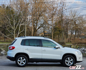 VW Tiguan 1.4TSI BlueMotion Navigatie SenzoriParcare Clima Pilot