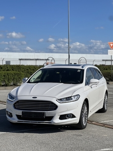 De Vanzare ford mondeo Mk5 2017 2.0 ( 180 cai ) AWD