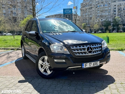 Mercedes-Benz ML 300 CDI BlueEfficiency Aut