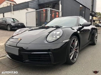 Porsche 911 Carrera 4S