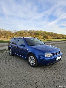 Vând Golf IV Variant