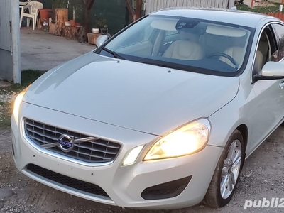 Volvo S 60 2.0 D4 Momentum 163cp