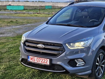 Ford Kuga ST-LINE AWD 2.0 TDCI 132KW/180CP