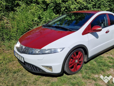 Honda civic VIII 1.4 GPL schimb cu SUV