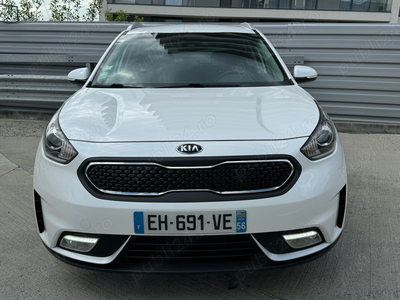 Kia Niro Hybrid 2017 1,6 141 Cp Navi Camera Keyless Entry go