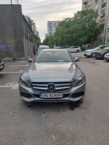 Mercedes-Benz C200