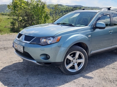 Mitsubishi Outlander 2, fabricație 2008, motor 2.2, 156cp, 4x4,2x4, Difblock