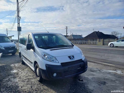 Peugeot Expert 2.0 2010 9 locuri