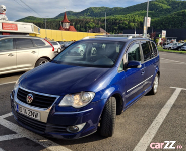 Volkswagen touran dsg benzina anul 2008