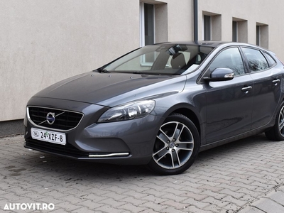 Volvo V40 D2