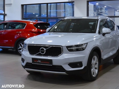 Volvo XC 40 D4 AWD Geartronic Momentum Pro