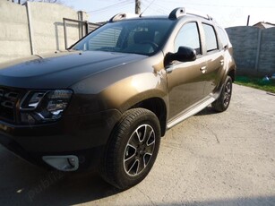 Dacia Duster 4x4 Benzina 1.2TCE 125CP SL Black Touch Navi Camera video 05.2017