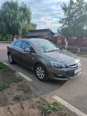 Opel astra sedan