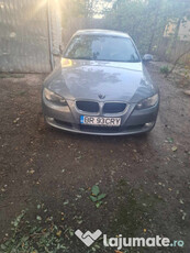 Mașina BMW seria 3 e92