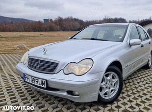 Mercedes c 220 CDI Dublu Climatronic Fără Rugină 158.000Km