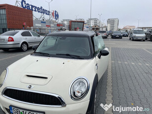 Mini Cooper S masina