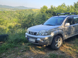 Nissan X-Trail 2.2 D 4x4 136 cp - 149.000 Km (kilometri reali) functioneaza inpecabil