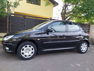 PEUGEOT 206 an fabr. 2006, benzina 1.4, Stare buna !