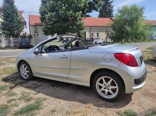 peugeot 207 cc cabrio model 2010