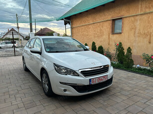 Peugeot 308 2016