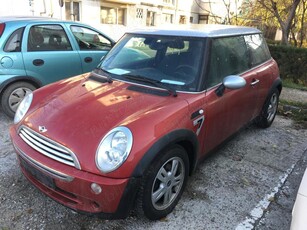 Vând Mini Cooper One 7 Seven, motor 1.6 benzină, 115 CP