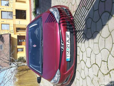 Vand Hyundai I20 5 star Edition,cutie 6+1 trepte