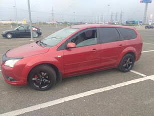 Ford Focus 1.8 benzina, 125 cp